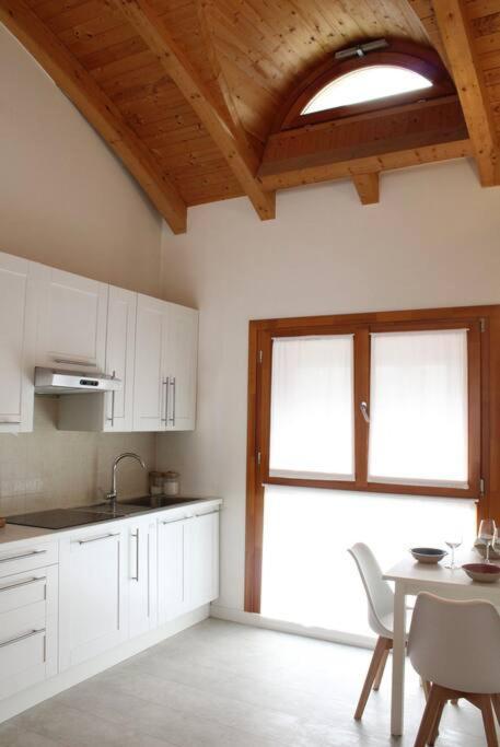 Charming & Modern In The City Bergamo Bagian luar foto